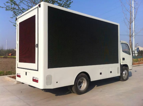 ����С��������泵�����ƣ�