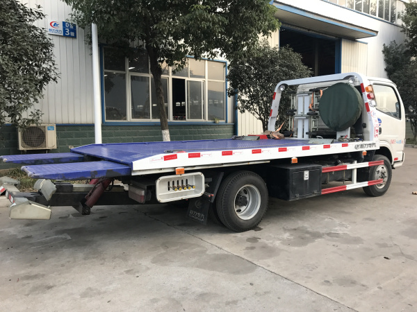 ����С������ƽ�����ϳ������ƣ�