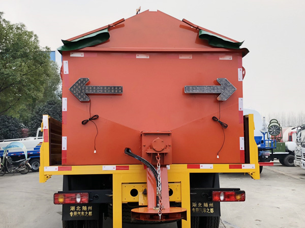 ��ѩ�豸 10����ѩ��ɢ����