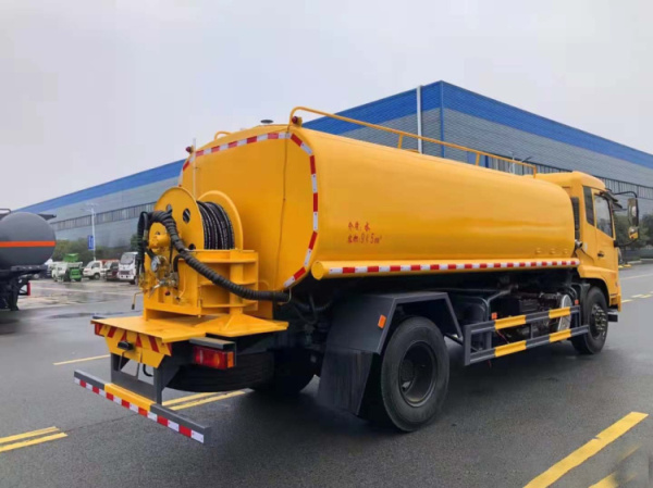 ���������ˮ����ͨ��ϴ��15��