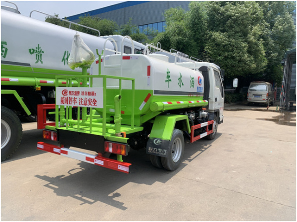 ����С����ˮ����3����