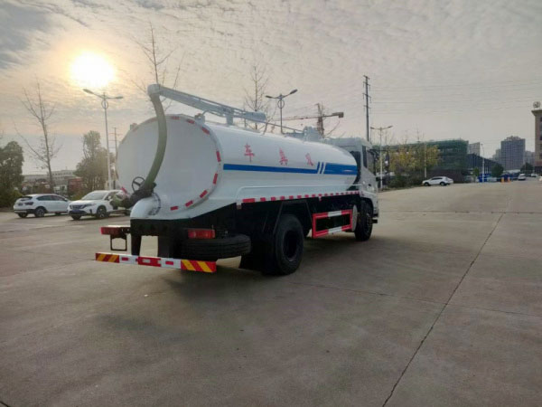 ����������೵��12����