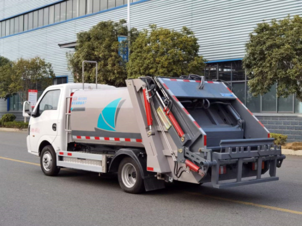 ���绪�񴿵綯ѹ��ʽ������4��