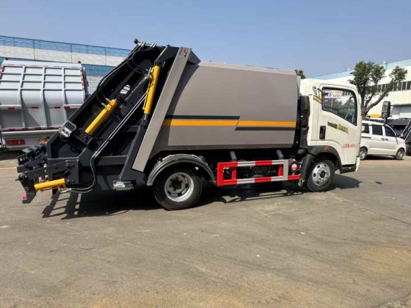 ������������ѹ����������5����