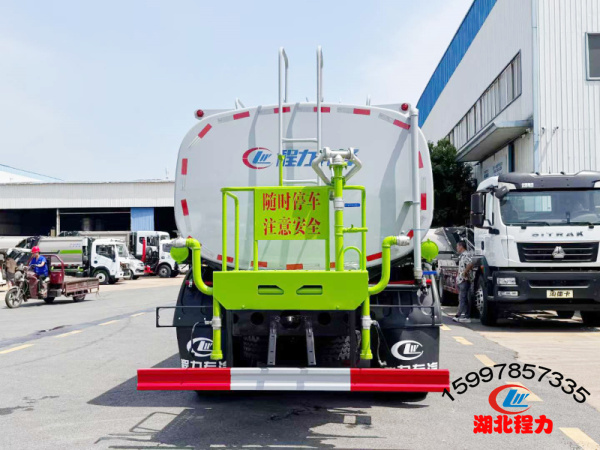 东风D9新款洒水车13方 东风D9新款洒水车13方