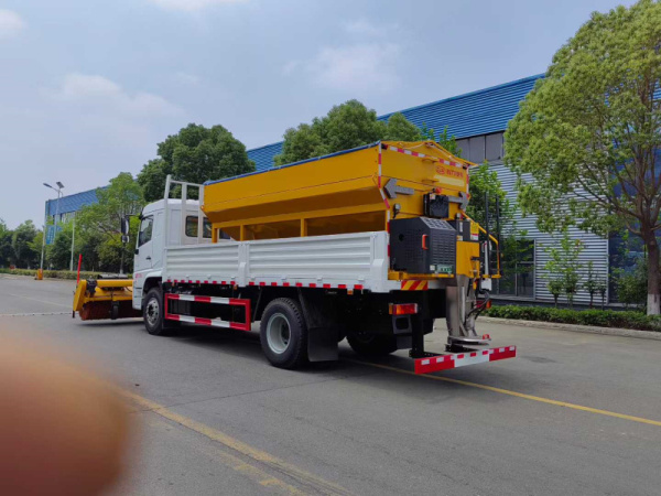 ����L5000���ų�ѩ��