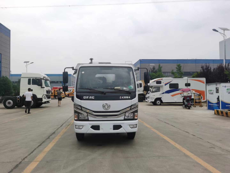 ����С��������ʪ����������